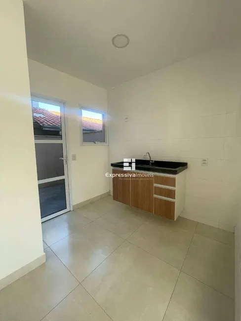 Foto 5 de Sobrado com 2 quartos à venda, 50m2 em Loteamento Parque da Colina II, Itatiba - SP