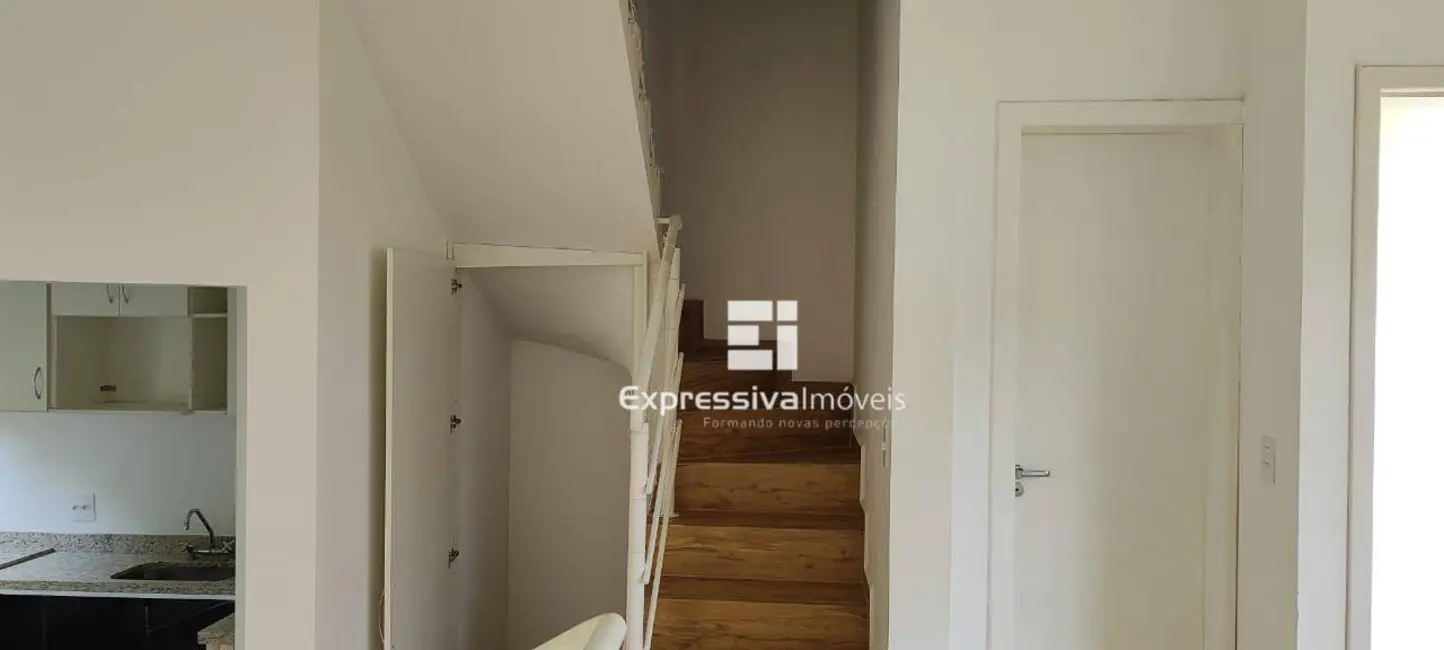 Foto 8 de Casa de Condomínio com 3 quartos à venda, 150m2 em Vila Santa Terezinha, Itatiba - SP