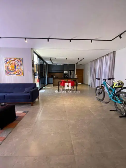 Foto 6 de Casa de Condomínio com 3 quartos à venda, 608m2 em Residencial Terras Nobres, Itatiba - SP