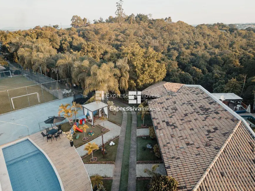 Casa com 3 quartos à venda e para alugar, 4000m2 em Capela, Vinhedo - SP - imagem 5 Foto 5 de Casa com 3 quartos à venda e para alugar, 4000m2 em Capela, Vinhedo - SP