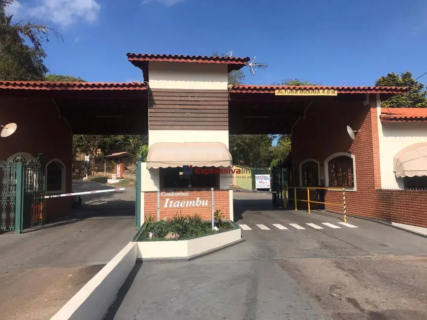 Chácara com 4 quartos à venda, 5492m2 em Condomínio Itaembu, Itatiba - SP - imagem 9 Foto 9 de Chácara com 4 quartos à venda, 5492m2 em Condomínio Itaembu, Itatiba - SP