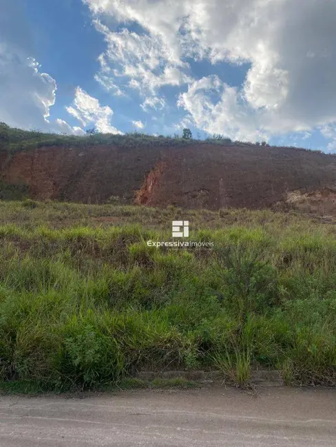 Foto 2 de Terreno / Lote à venda, 400m2 em Itatiba - SP