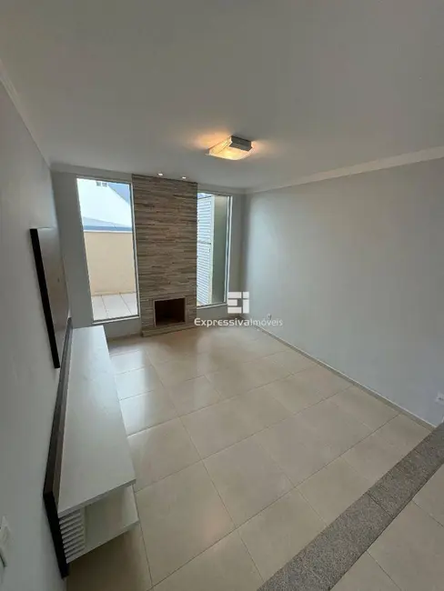 Foto 2 de Casa com 4 quartos à venda, 300m2 em Loteamento Itatiba Country Club, Itatiba - SP