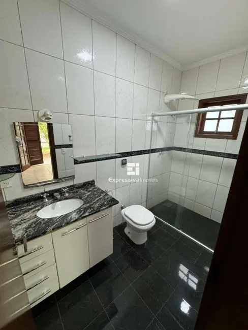 Foto 8 de Casa de Condomínio com 3 quartos à venda, 300m2 em Residencial Fazenda Serrinha, Itatiba - SP