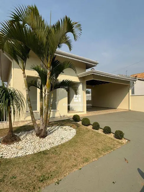 Foto 1 de Casa com 3 quartos à venda, 300m2 em Residencial Fazenda Serrinha, Itatiba - SP