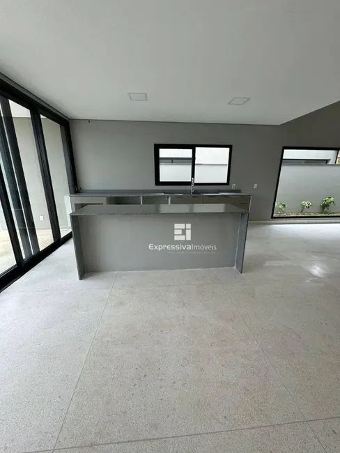 Foto 2 de Casa de Condomínio com 3 quartos à venda, 430m2 em Itatiba - SP