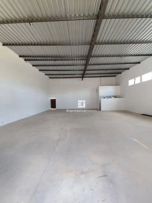 Foto 1 de Armazém / Galpão para alugar, 176m2 em Jardim Ipê, Itatiba - SP