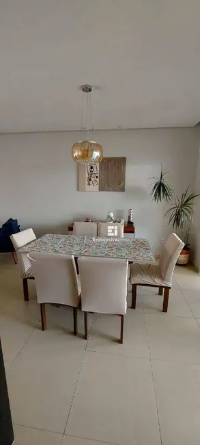 Foto 3 de Casa com 3 quartos à venda, 150m2 em Loteamento Horizonte Azul, Itatiba - SP