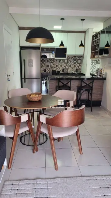 Foto 3 de Apartamento com 2 quartos à venda, 63m2 em Jardim Nice, Itatiba - SP