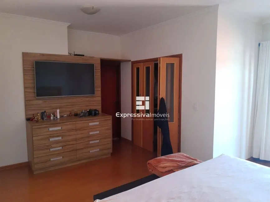 Foto 9 de Casa de Condomínio com 4 quartos à venda, 350m2 em Loteamento Itatiba Country Club, Itatiba - SP