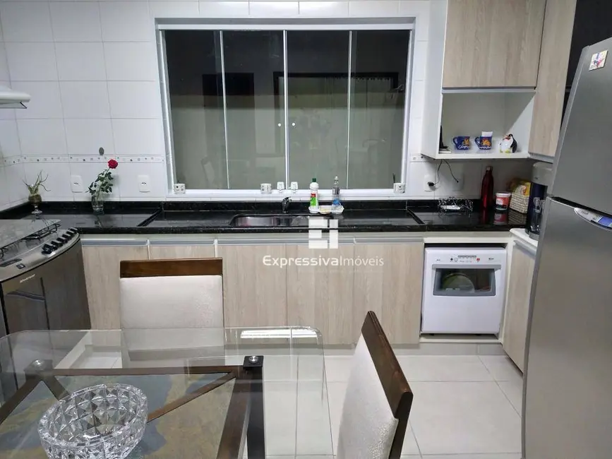 Foto 5 de Casa de Condomínio com 4 quartos à venda, 350m2 em Loteamento Itatiba Country Club, Itatiba - SP