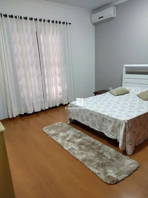 Foto 7 de Casa de Condomínio com 4 quartos à venda, 350m2 em Loteamento Itatiba Country Club, Itatiba - SP