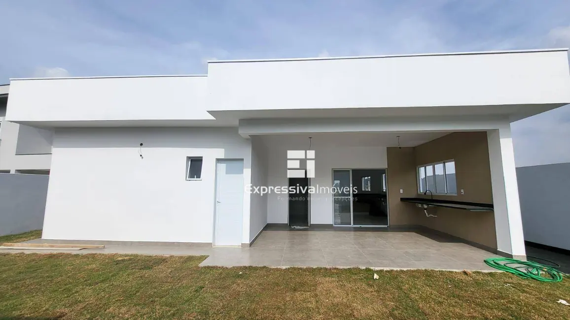 Foto 2 de Casa de Condomínio com 4 quartos à venda, 411m2 em Bairro Itapema, Itatiba - SP