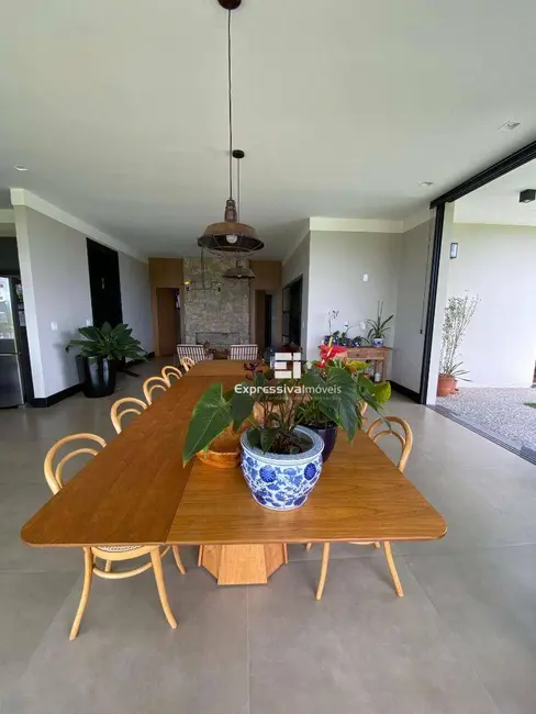 Foto 6 de Casa de Condomínio com 3 quartos à venda, 1700m2 em Bairro da Posse, Itatiba - SP