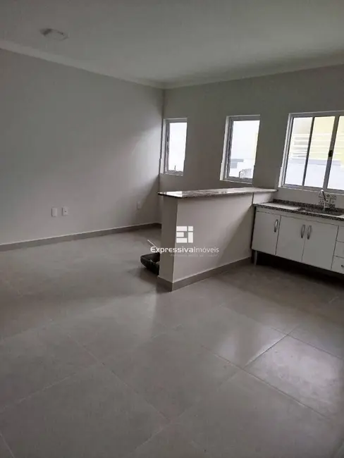 Foto 5 de Casa com 2 quartos à venda, 300m2 em Loteamento Aída Haddad Jafet, Itatiba - SP