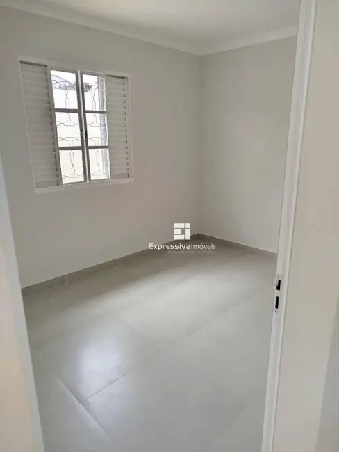 Foto 8 de Casa com 2 quartos à venda, 300m2 em Loteamento Aída Haddad Jafet, Itatiba - SP