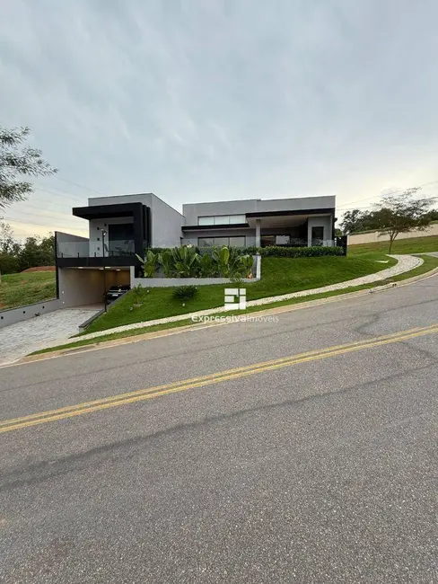 Casa de Condomínio com 3 quartos à venda, 498m2 em Itatiba - SP - imagem 9 Foto 9 de Casa de Condomínio com 3 quartos à venda, 498m2 em Itatiba - SP