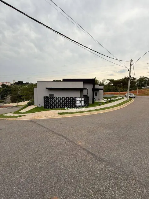 Casa de Condomínio com 3 quartos à venda, 498m2 em Itatiba - SP - imagem 8 Foto 8 de Casa de Condomínio com 3 quartos à venda, 498m2 em Itatiba - SP