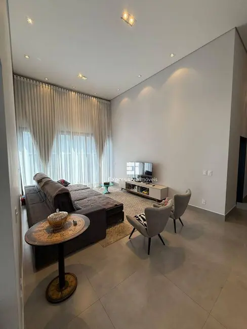 Casa de Condomínio com 3 quartos à venda e para alugar, 510m2 em Centro, Itatiba - SP - imagem 6 Foto 6 de Casa de Condomínio com 3 quartos à venda e para alugar, 510m2 em Centro, Itatiba - SP