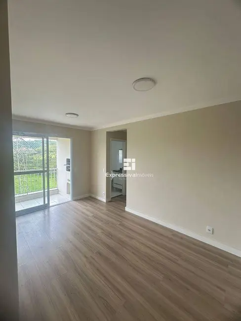 Foto 3 de Apartamento com 2 quartos à venda, 52m2 em Bairro das Brotas, Itatiba - SP