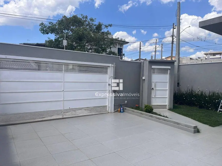 Foto 2 de Casa de Condomínio com 3 quartos à venda, 250m2 em Villaggio Fosuzzi, Itatiba - SP