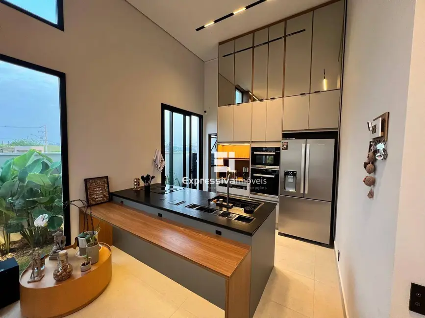 Foto 4 de Casa de Condomínio com 3 quartos à venda e para alugar, 407m2 em Bairro Itapema, Itatiba - SP