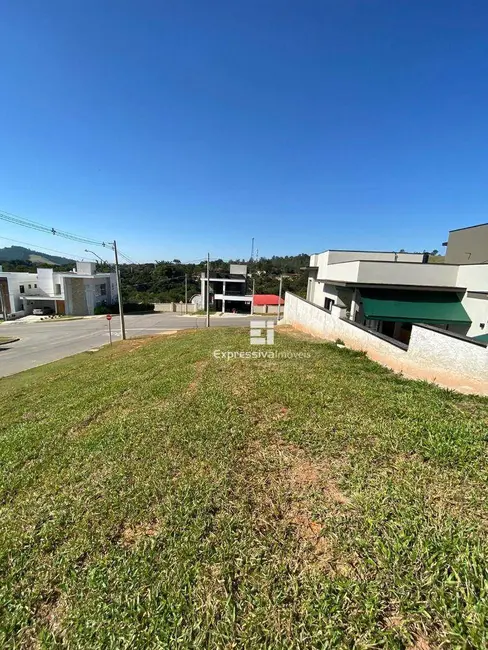 Foto 2 de Terreno / Lote à venda, 412m2 em Itatiba - SP