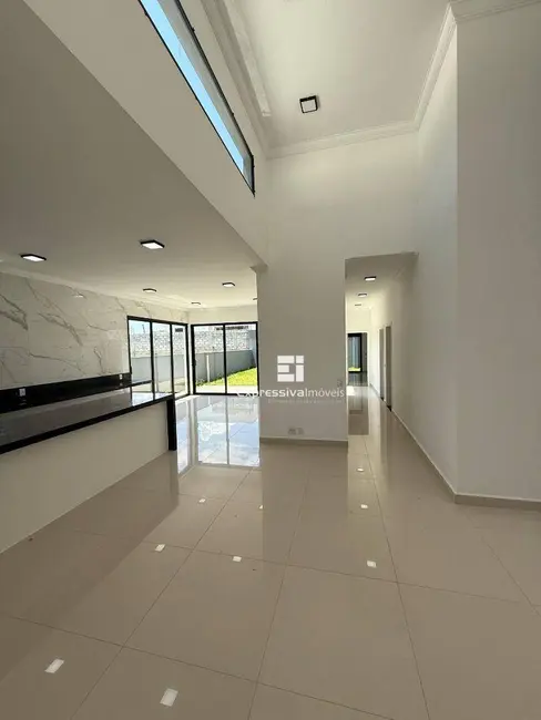 Foto 9 de Casa de Condomínio com 3 quartos à venda, 380m2 em Bairro Itapema, Itatiba - SP