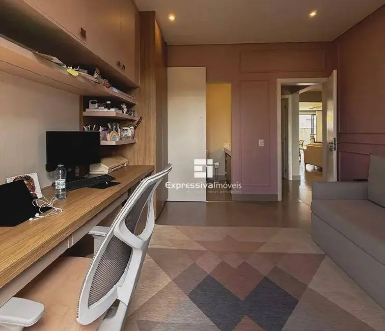 Foto 6 de Casa com 3 quartos à venda, 500m2 em Chácara Santa Cruz dos Pires, Itatiba - SP