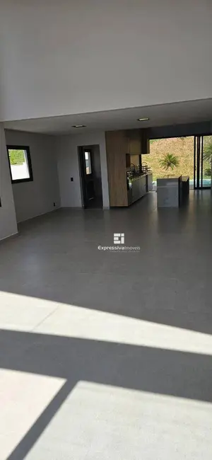 Foto 9 de Casa de Condomínio com 3 quartos à venda, 660m2 em Itatiba - SP