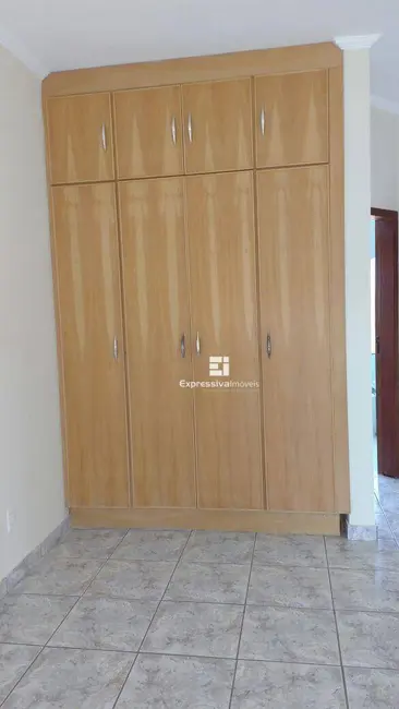 Foto 9 de Casa de Condomínio com 4 quartos à venda, 1500m2 em Ville Chamonix, Itatiba - SP