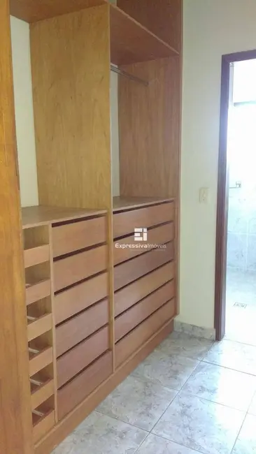 Foto 6 de Casa de Condomínio com 4 quartos à venda, 1500m2 em Ville Chamonix, Itatiba - SP