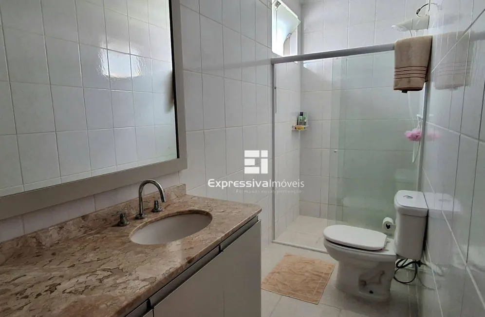 Foto 8 de Casa de Condomínio com 3 quartos à venda, 300m2 em Loteamento Itatiba Country Club, Itatiba - SP