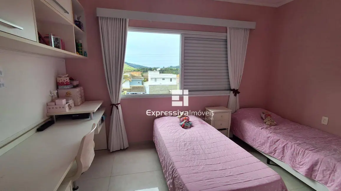 Foto 6 de Casa de Condomínio com 3 quartos à venda, 300m2 em Loteamento Itatiba Country Club, Itatiba - SP