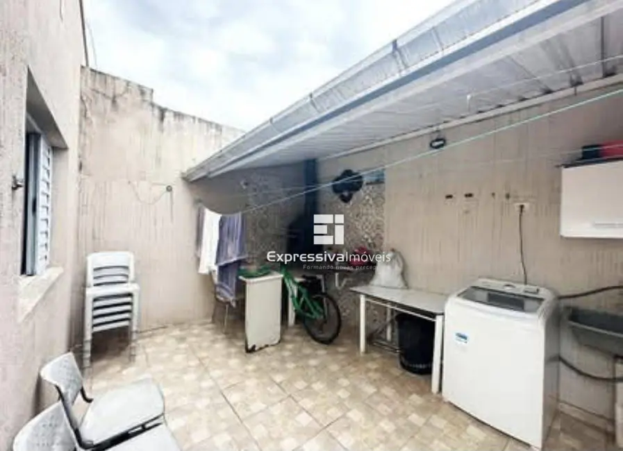 Foto 2 de Casa com 2 quartos à venda, 125m2 em Residencial Flamboyant, Itatiba - SP