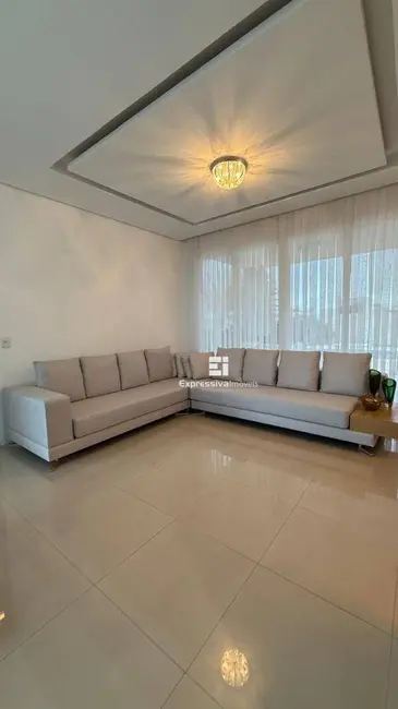 Foto 2 de Casa com 4 quartos à venda, 1000m2 em Jardim Delforno, Itatiba - SP