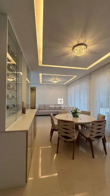 Foto 6 de Casa com 4 quartos à venda, 1000m2 em Jardim Delforno, Itatiba - SP