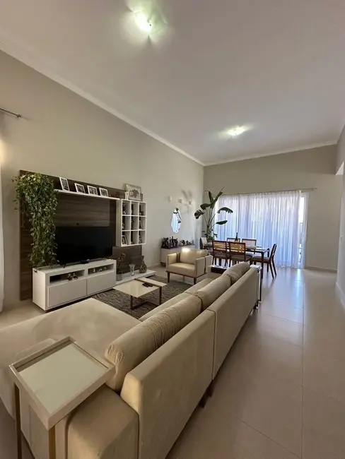 Foto 2 de Casa com 3 quartos à venda, 300m2 em Residencial Fazenda Serrinha, Itatiba - SP