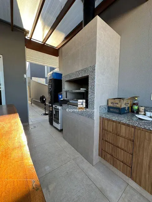 Foto 8 de Casa com 3 quartos à venda, 300m2 em Residencial Fazenda Serrinha, Itatiba - SP