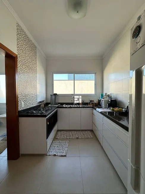 Foto 6 de Casa com 3 quartos à venda, 300m2 em Residencial Fazenda Serrinha, Itatiba - SP