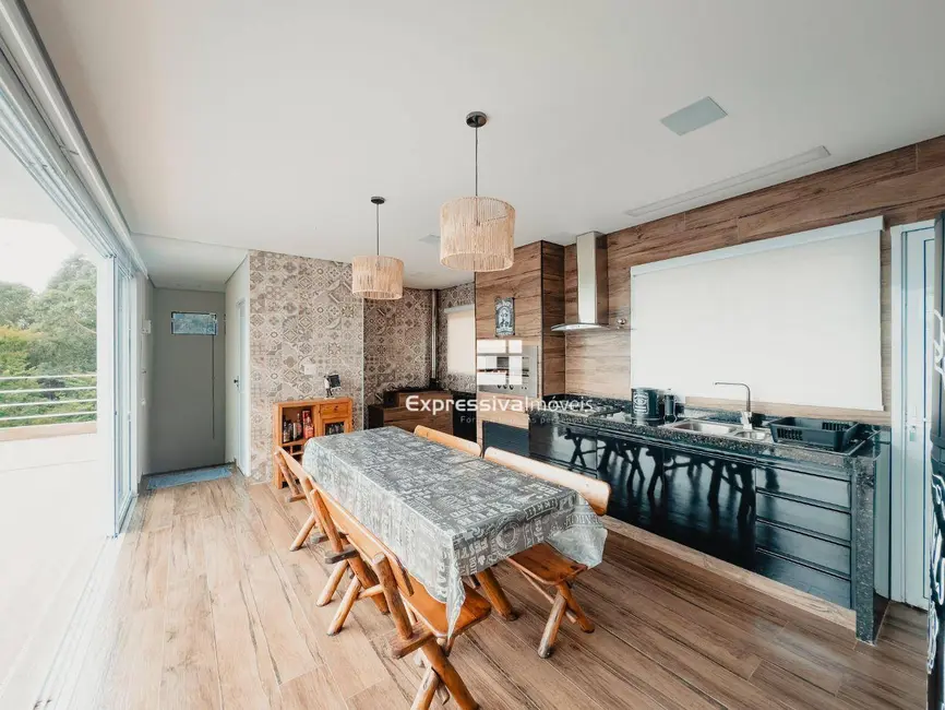 Foto 4 de Casa com 3 quartos à venda, 990m2 em Residencial Fazenda Serrinha, Itatiba - SP