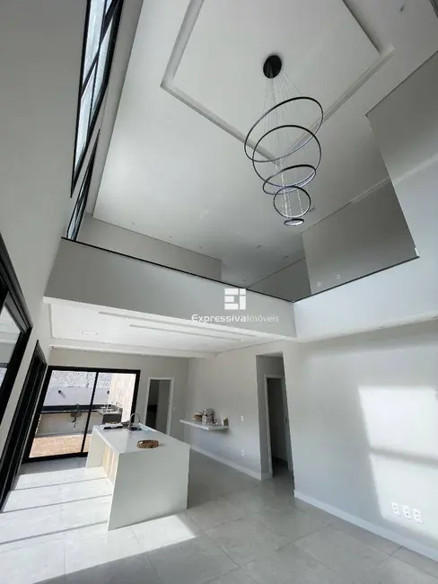 Foto 5 de Casa com 3 quartos à venda, 649m2 em Jardim Arizona, Itatiba - SP