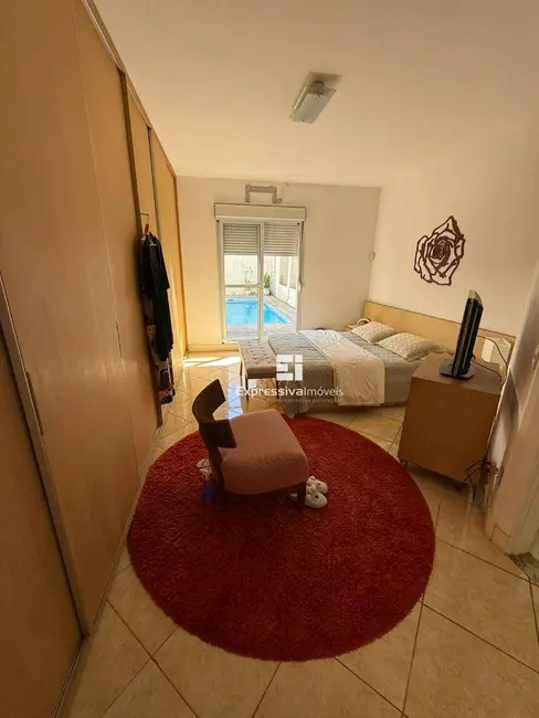 Casa com 4 quartos à venda, 350m2 em Itatiba - SP - imagem 5 Foto 5 de Casa com 4 quartos à venda, 350m2 em Itatiba - SP