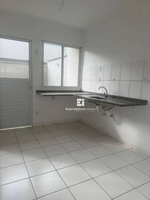Casa de Condomínio com 2 quartos à venda, 80m2 em Jardim Carlos Borella, Itatiba - SP - imagem 4 Foto 4 de Casa de Condomínio com 2 quartos à venda, 80m2 em Jardim Carlos Borella, Itatiba - SP