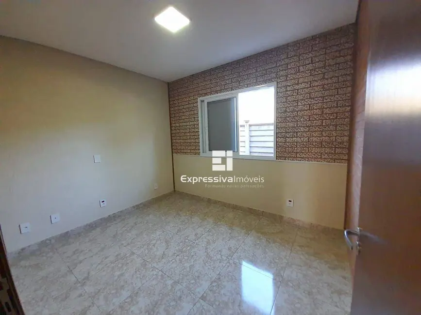 Foto 6 de Casa com 3 quartos à venda, 500m2 em Chácara Santa Cruz dos Pires, Itatiba - SP