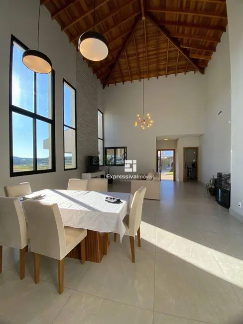 Foto 5 de Casa de Condomínio com 3 quartos à venda, 568m2 em Residencial Terras Nobres, Itatiba - SP