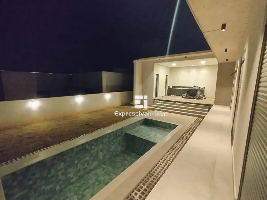 Foto 4 de Casa de Condomínio com 3 quartos à venda, 530m2 em Residencial Terras Nobres, Itatiba - SP