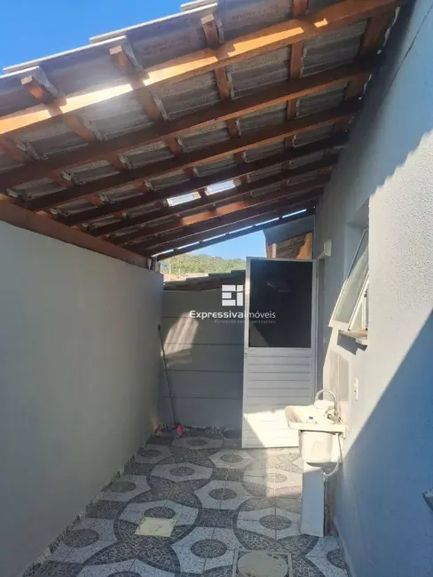 Foto 8 de Casa de Condomínio com 2 quartos à venda, 48m2 em Itatiba - SP
