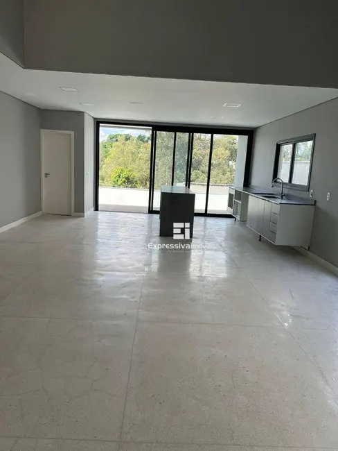 Foto 8 de Casa de Condomínio com 3 quartos à venda e para alugar, 407m2 em Itatiba - SP