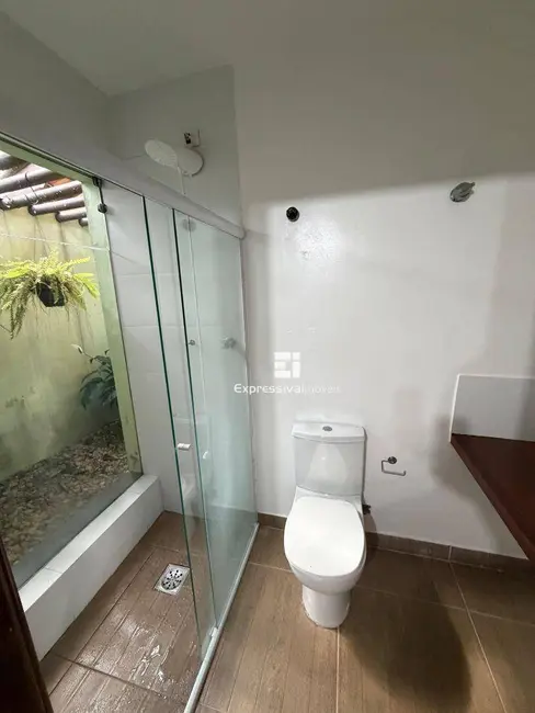 Foto 4 de Casa de Condomínio com 5 quartos para alugar, 1800m2 em Itatiba - SP